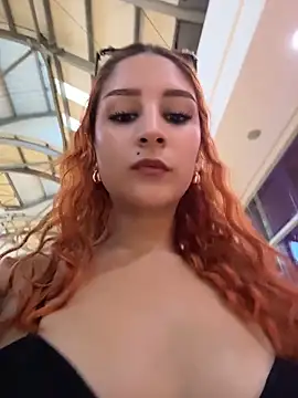 Snapshot of Mon_Cherry chatting on 06-19-26, 10:58 Mon Cherry online show from 06-19-26, 10:58