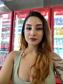 Snapshot of Mon_Cherry chatting on 11-06-25, 01:09 Mon Cherry online show from 11-06-25, 01:09