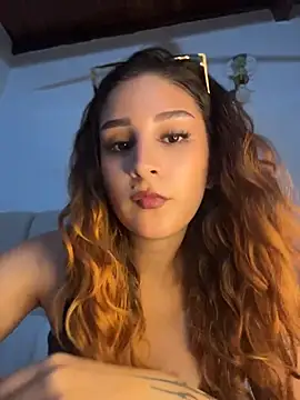 Mon Cherry online show from 04-15-26, 01:11