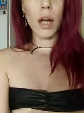 Snapshot of Gera_L chatting on 01-07-25, 08:52 Gera L online show from 01-07-25, 08:52