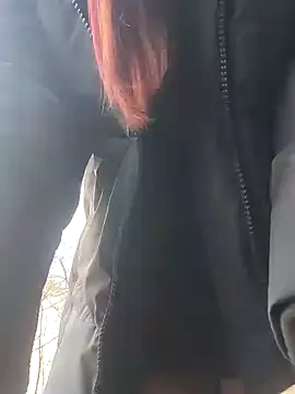 Snapshot of Gera_L chatting on 12-21-24, 09:23 Gera L online show from 12-21-24, 09:23