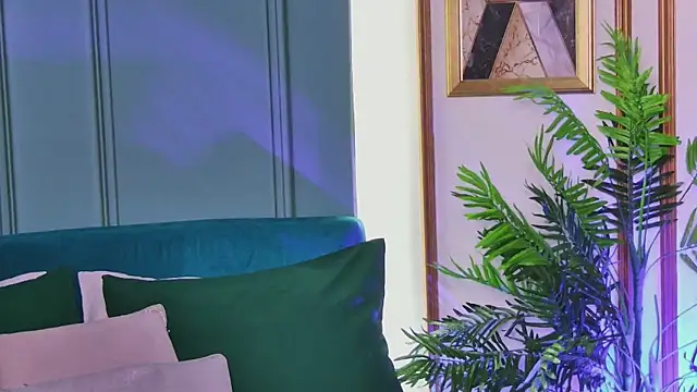 LunaWills  online show from 02-20-26, 05:15