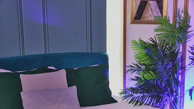 LunaWills  online show from 02-07-26, 05:37