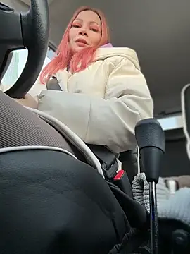 Snapshot of LavenderHot chatting on 02-05-26, 02:40 LavenderHot online show from 02-05-26, 02:40