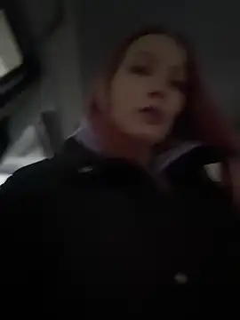 Snapshot of LavenderHot chatting on 02-12-26, 02:44 LavenderHot online show from 02-12-26, 02:44