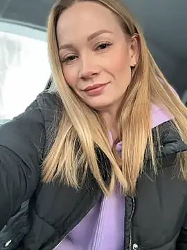 LavenderHot online show from 11-15-25, 02:37