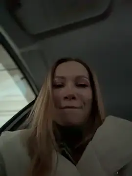 Snapshot of LavenderHot chatting on 02-24-26, 02:01 LavenderHot online show from 02-24-26, 02:01