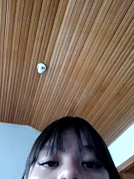 Snapshot of Violeta_12- chatting on 10-19-25, 07:49 Violeta 12- online show from 10-19-25, 07:49