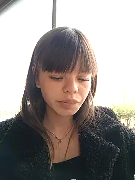 Snapshot of Violeta_12- chatting on 10-08-25, 05:13 Violeta 12- online show from 10-08-25, 05:13