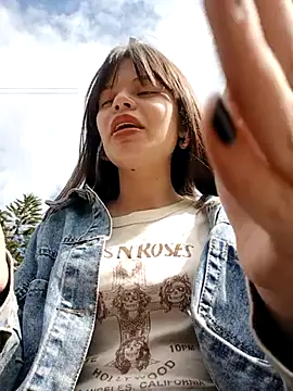 Violeta 12- online show from 11-14-25, 07:06