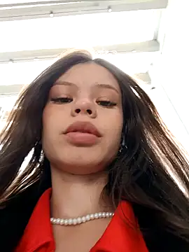Snapshot of Violeta_12- chatting on 01-27-25, 03:18 Violeta 12- online show from 01-27-25, 03:18
