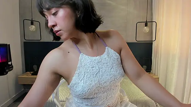  julietta online show from 02-17-25, 12:38