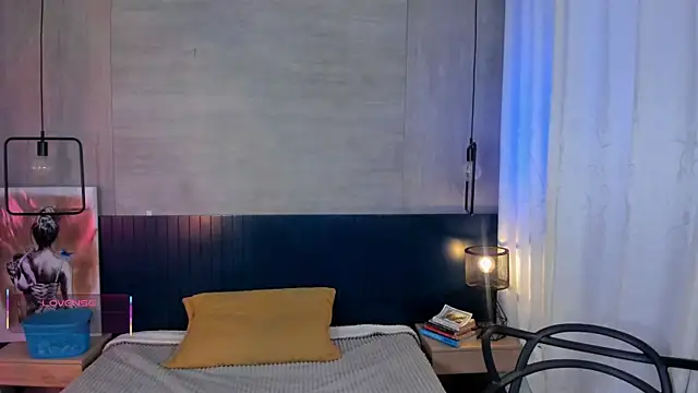 Snapshot of _julietta chatting on 07-12-26, 01:01 julietta online show from 07-12-26, 01:01
