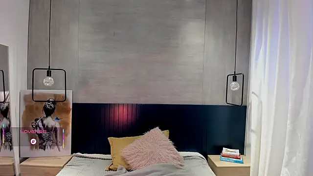 Snapshot of _julietta chatting on 03-05-26, 01:08 julietta online show from 03-05-26, 01:08