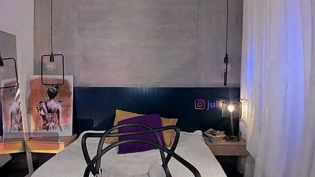  julietta online show from 05-06-26, 01:04