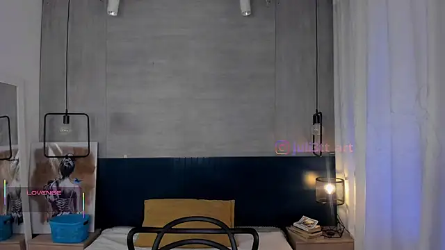 Snapshot of _julietta chatting on 06-21-26, 12:33 julietta online show from 06-21-26, 12:33