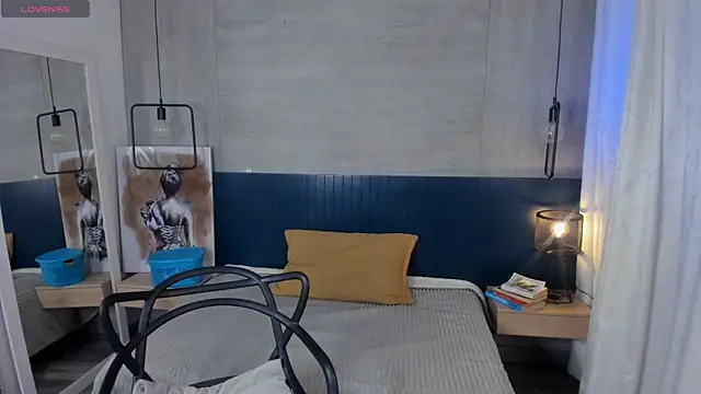 Snapshot of _julietta chatting on 07-22-26, 12:40 julietta online show from 07-22-26, 12:40