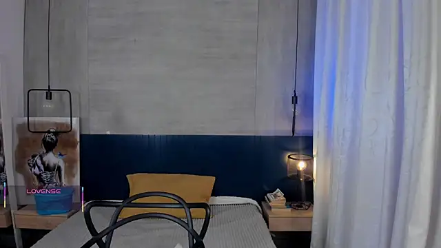 Snapshot of _julietta chatting on 07-15-26, 01:07 julietta online show from 07-15-26, 01:07