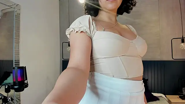  julietta online show from 02-19-25, 12:33