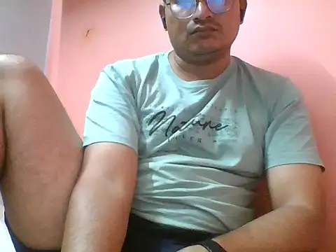 naughtymike0007 online show from 09-30-25, 06:14