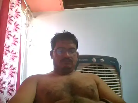 naughtymike0007 online show from 04-03-26, 07:15