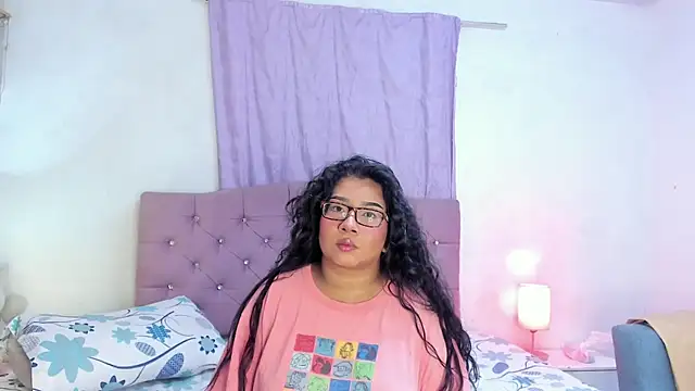 Latinabombsheell online show from 07-28-26, 04:42
