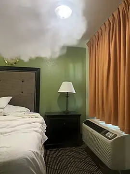 Snapshot of Gin4Cole chatting on 01-30-25, 04:24 Gin4Cole online show from 01-30-25, 04:24