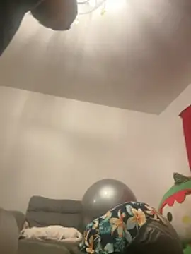 Snapshot of Gin4Cole chatting on 11-09-25, 01:20 Gin4Cole online show from 11-09-25, 01:20