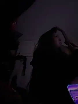 Snapshot of Gin4Cole chatting on 03-18-25, 03:12 Gin4Cole online show from 03-18-25, 03:12