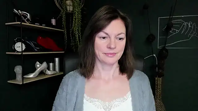 VivianWILD online show from 03-15-25, 06:36