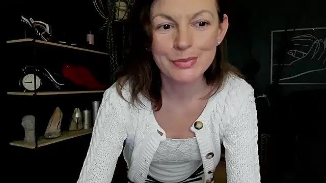 VivianWILD online show from 03-19-25, 10:00