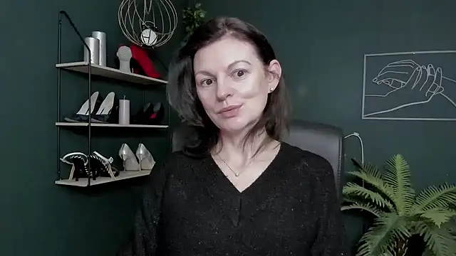 VivianWILD online show from 03-06-26, 06:41