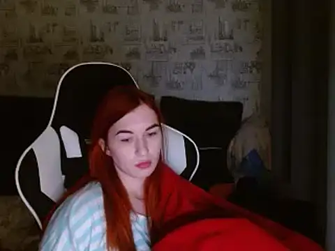 LiliaWoolf online show from 12-30-24, 09:08