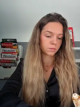 lucie mehott online show from 10-06-25, 08:26