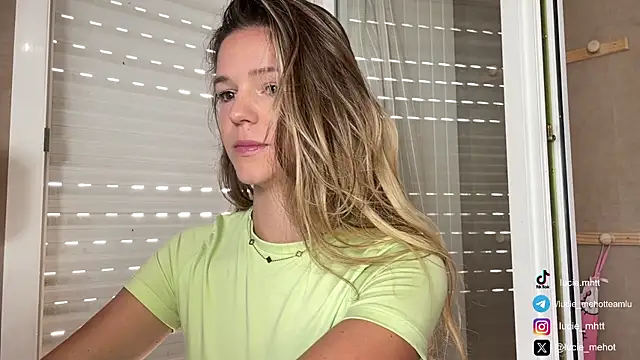 lucie mehott online show from 09-09-25, 07:18