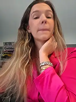 lucie mehott online show from 11-06-25, 08:51