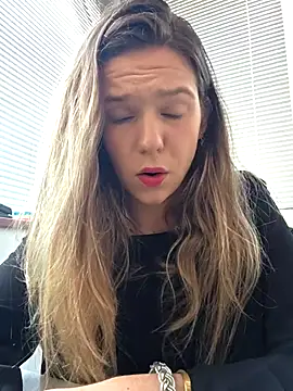 lucie mehott online show from 03-09-26, 10:19