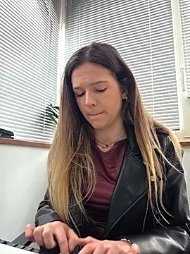 lucie mehott online show from 03-16-26, 09:13