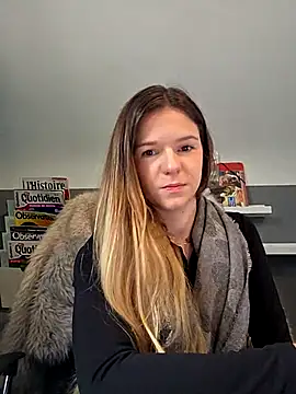 lucie mehott online show from 12-03-25, 09:31