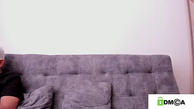 Snapshot of loreth_J chatting on 02-12-26, 04:18 loreth J online show from 02-12-26, 04:18