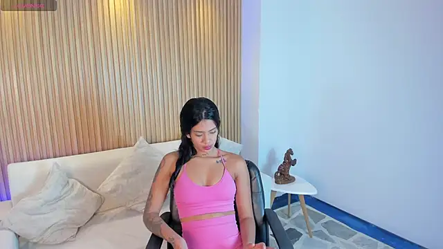 saracorraless online show from 09-30-25, 11:16