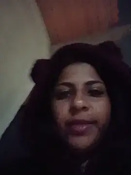 Giselabrunette25 online show from 06-21-26, 07:58