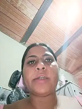 Giselabrunette25 online show from 06-19-26, 05:46