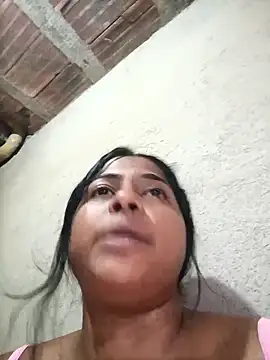 Giselabrunette25 online show from 03-18-26, 09:04