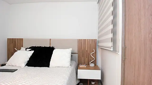 MalejaDiaz  online show from 03-27-26, 04:19