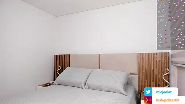 MalejaDiaz  online show from 09-08-25, 05:12