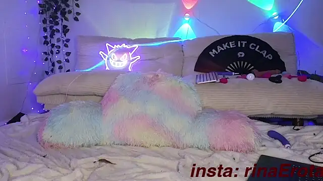 yummyrina online show from 10-30-25, 02:04