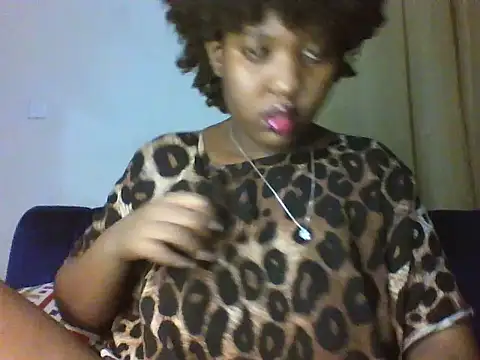 Thickyannah online show from 11-19-25, 08:31