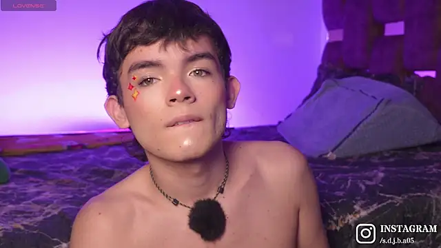 Angelo 018 online show from 11-23-25, 04:44