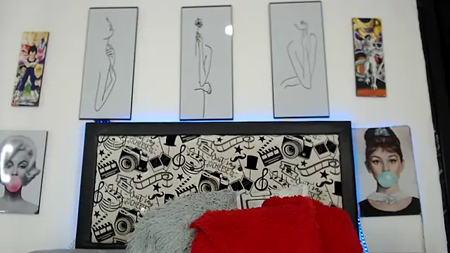 Snapshot of Rihana14 chatting on 05-14-26, 10:07 Rihana14 online show from 05-14-26, 10:07